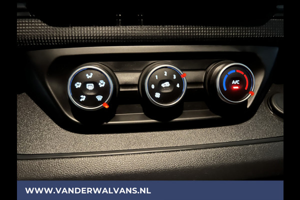 Renault Trafic 2.0 dCi L2H1 Euro6 Airco | LED | Cruisecontrol | Trekhaak Parkeersensoren, Bijrijdersbank