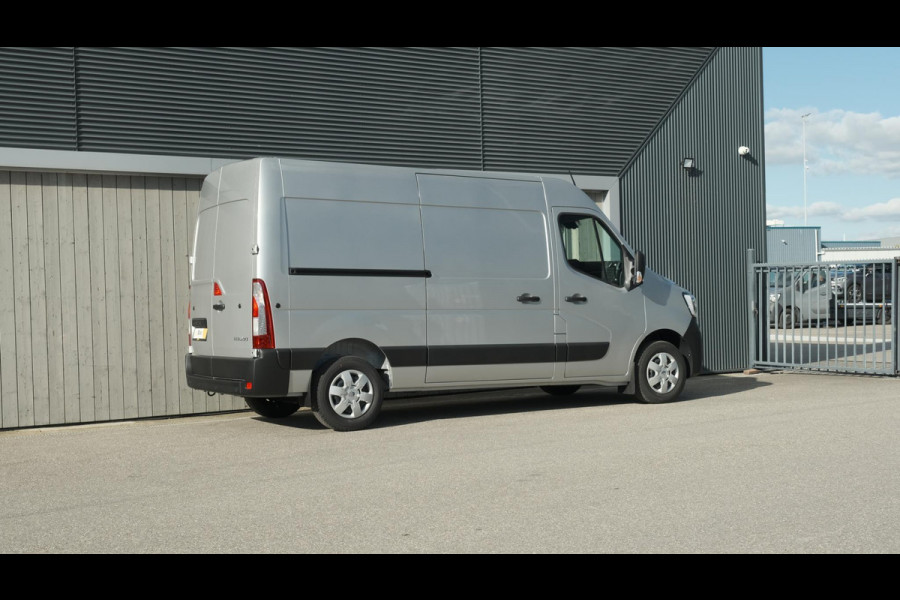 Renault Master T35 2.3 dCi 150 L2H2 Energy Comfort | Direct Leverbaar | Camera | R-Link Navigatie | Parkeersensoren