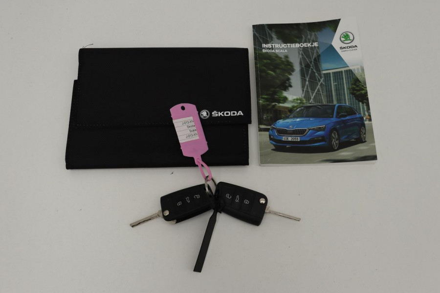 Škoda SCALA 1.0 TSI Ambition | Carplay | Climate control | Full LED | DAB | Cruise control | PDC | Bluetooth