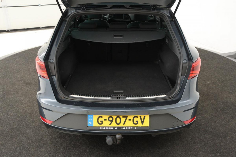 Seat Leon 1.6 TDI FR Intens | Beats Sound | Carplay | Sportstoelen | Navigatie | Keyless | Climate control | PDC | Cruise control