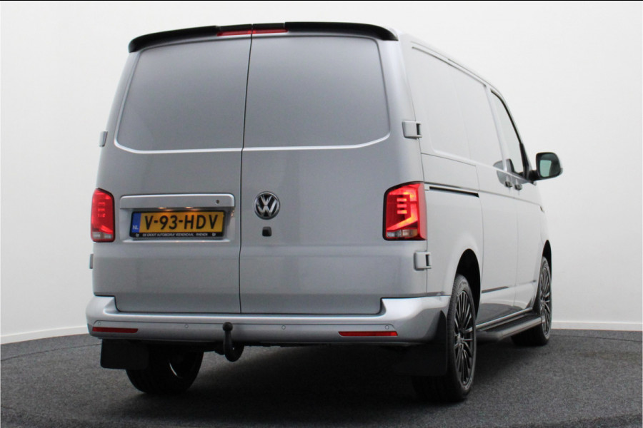 Volkswagen Transporter 2.0 TDI DSG L1H1 Highline 3-Zits, LED, ACC, Leer, Apple CarPlay, Camera, Standkachel, Trekhaak, 18''