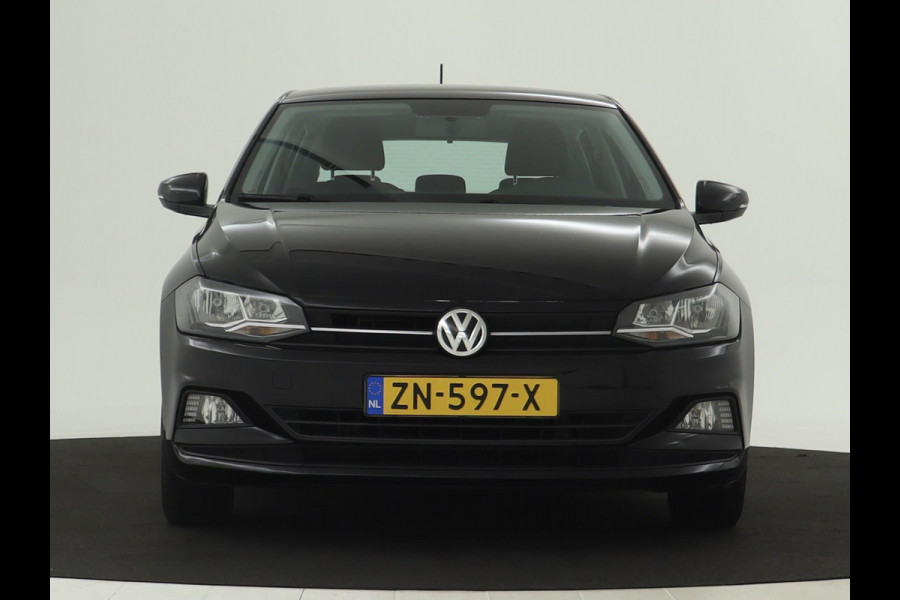 Volkswagen Polo 1.0 TSI Comfortline Business NAVI | CarPlay | Dealer onderhouden