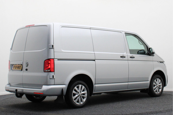 Volkswagen Transporter 2.0 TDI DSG L1H1 Highline 3-Zits, LED, ACC, Leer, Apple CarPlay, Camera, Standkachel, Trekhaak