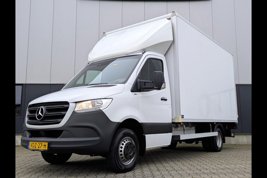 Mercedes-Benz Sprinter 516 160PK AUTOMAAT RWD DUBBELLUCHT BAKWAGEN MET LAADKLEP CLIMATE CRUISE ACHTERUITRIJCAMERA