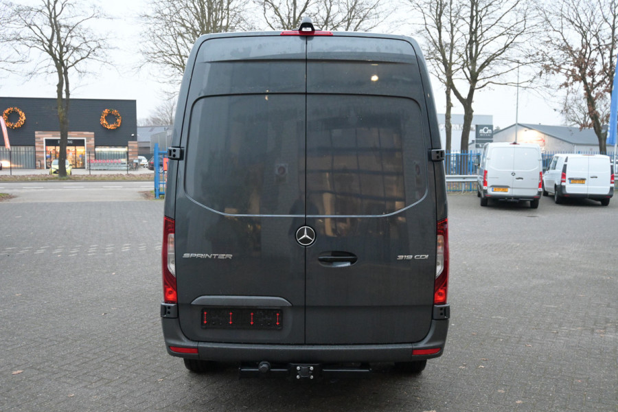 Mercedes-Benz Sprinter 319 CDI L2H2 Pro HD 3500 kg Trekhaak, Linker schuifdeur, LED koplampen, Geveerde stoel, Etc.