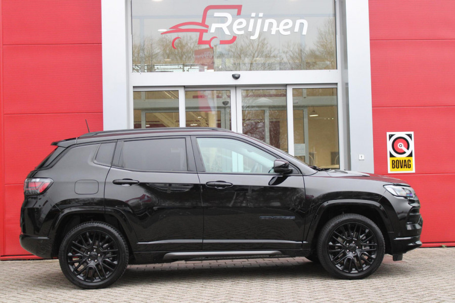 Jeep Compass 4xe SUMMIT 240PK PHEV AUTOMAAT | NAVIGATIE 10,25 "TOUCHSCREEN | APPLE CARPLAY/ANDROID AUTO | 360° CAMERA | DAB+ RADIO | CLIMATE CONTROL | 19"GLOSS BLACK LICHTMETALEN VELGEN | ADAPTIVE / CRUISE CONTROL | DIGITAAL INSTRUMENTENPANEEL | LEDEREN BEKLEDING | STOELVERWARMING / STOELKOELING | ELEKTRISCH VERSTELBARE BESTUURDERSSTOEL MET GEHEUGEN / BIJRIJDERSTOEL ELEKTRISCH VERSTELBAAR | ELEKTRISCH BEDIENBARE ACHTERKLEP | FULL LED KOPLAMPEN | LED MISTLAMPEN / BOCHTVERLICHTING | KEYLESS ENTRY & START | DRAADLOOS LADEN | DRAADLOOS APPLE CARPLAY |