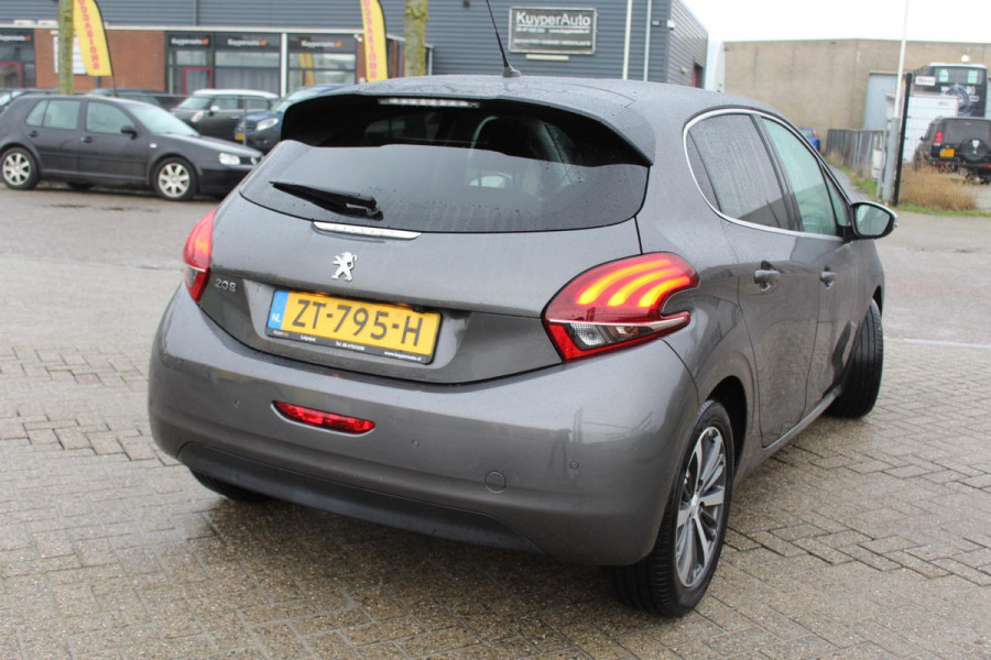 Peugeot 208 1.2 PureTech Allure 5 drs nap camera multimedia