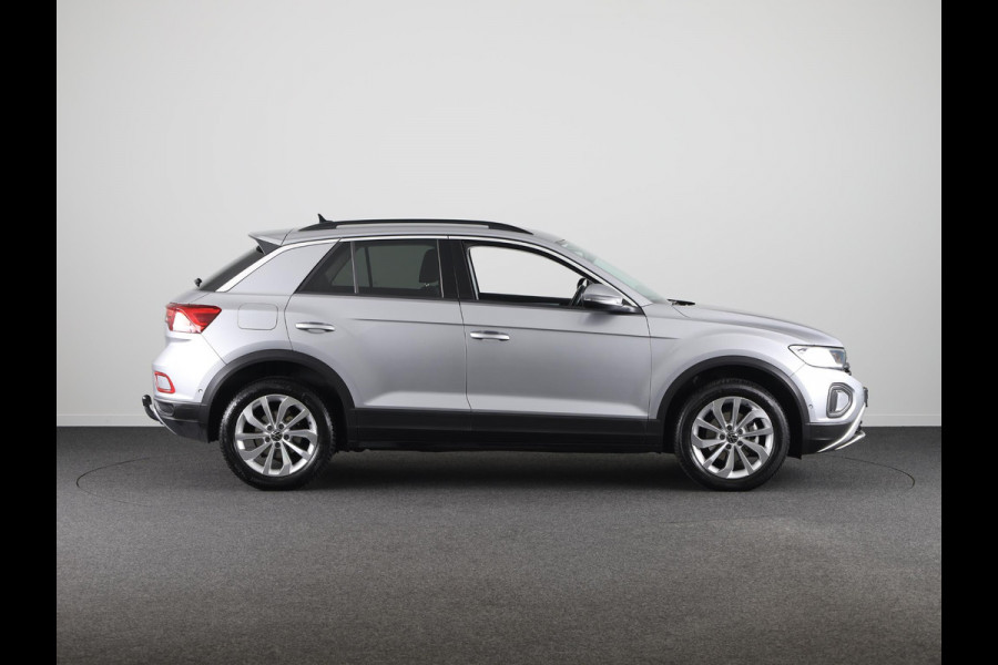 Volkswagen T-Roc 1.5 TSI Style 150 PK DSG (Automaat) | Verlengde garantie | Navigatie | Automatische airco | Parkeer camera |