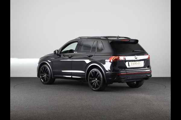 Volkswagen Tiguan 1.5 TSI R-Line Business+ 150PK | Automaat (DSG) | Panoramadak | Camera | 20 Inch | Black Edition