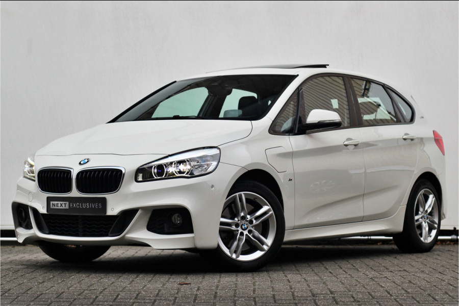 BMW 2 Serie Active Tourer 225xe iPerformance High Executive | M-sport | Pano | Camera | LED | Nwe. Accu