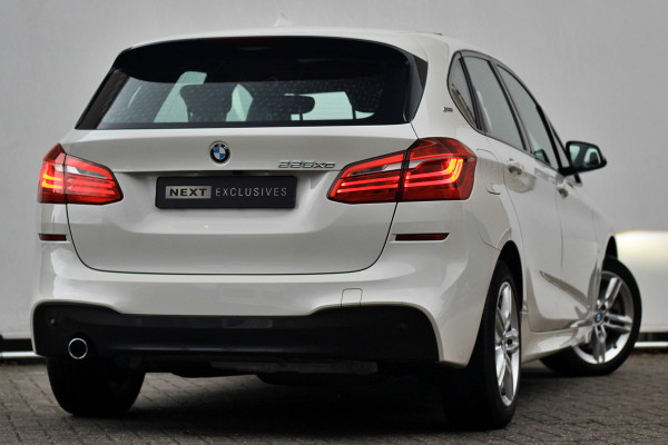 BMW 2 Serie Active Tourer 225xe iPerformance High Executive | M-sport | Pano | Camera | LED | Nwe. Accu