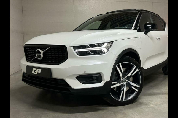 Volvo XC40 1.5 T4 Recharge R-Design Pano H/K Camera Trekhaak