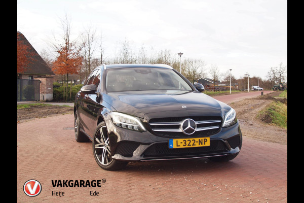 Mercedes-Benz C-Klasse Estate 300 de | Apple Carplay | Camera | Trekhaak | Cruise Control | LED |