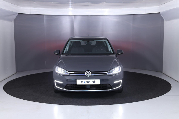 Volkswagen e-Golf E-DITION 136 pk | Navigatie | Warmtepomp | Parkeersensoren | Adaptieve cruise control | LED koplampen |