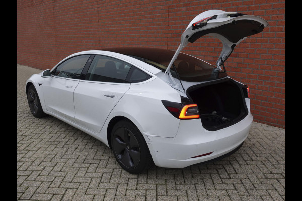 Tesla Model 3 Standard RWD Plus 60 kWh Autopilot Airco Navi Panoramadak Leder Full LED PDC VA + Camera