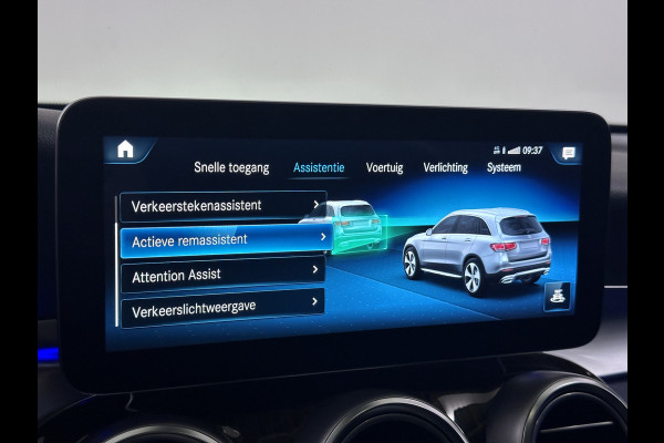 Mercedes-Benz GLC 300e 4MATIC Premium Plus Plug in Hybrid 320pk PHEV | Lederen Sportstoelen | Panodak |  Head up Display | Burmester | Sfeerverlichting | Carplay | Navigatie | 360 Camera |