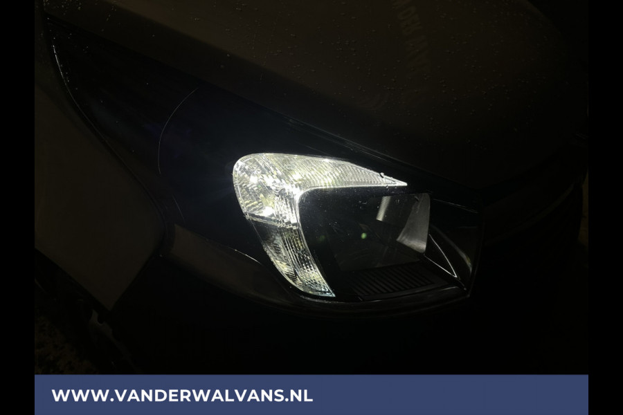 Opel Vivaro 1.6 CDTI 126pk **BPM VRIJ voor de Ondernemer** L1H1 Euro6 Airco | Navigatie | Camera | LED | Trekhaak Cruisecontrol, Parkeersensoren, Dakdragers, Bijrijdersbank