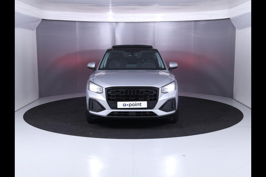 Audi Q2 35 TFSI Advanced edition 150pk S-Tronic | Verlengde garantie | Navigatie | Panoramadak | Lederen bekleding | 19 inch lichtmetalen velgen | Virtual Cockpit |