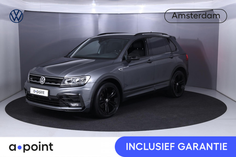 Volkswagen Tiguan 1.5 TSI ACT Highline Business R 150 pk Automaat (DSG) | Navigatie | Elektr. trekhaak | Parkeersensoren | Adaptieve cruise control | R-Line exterieur "Black Style" |