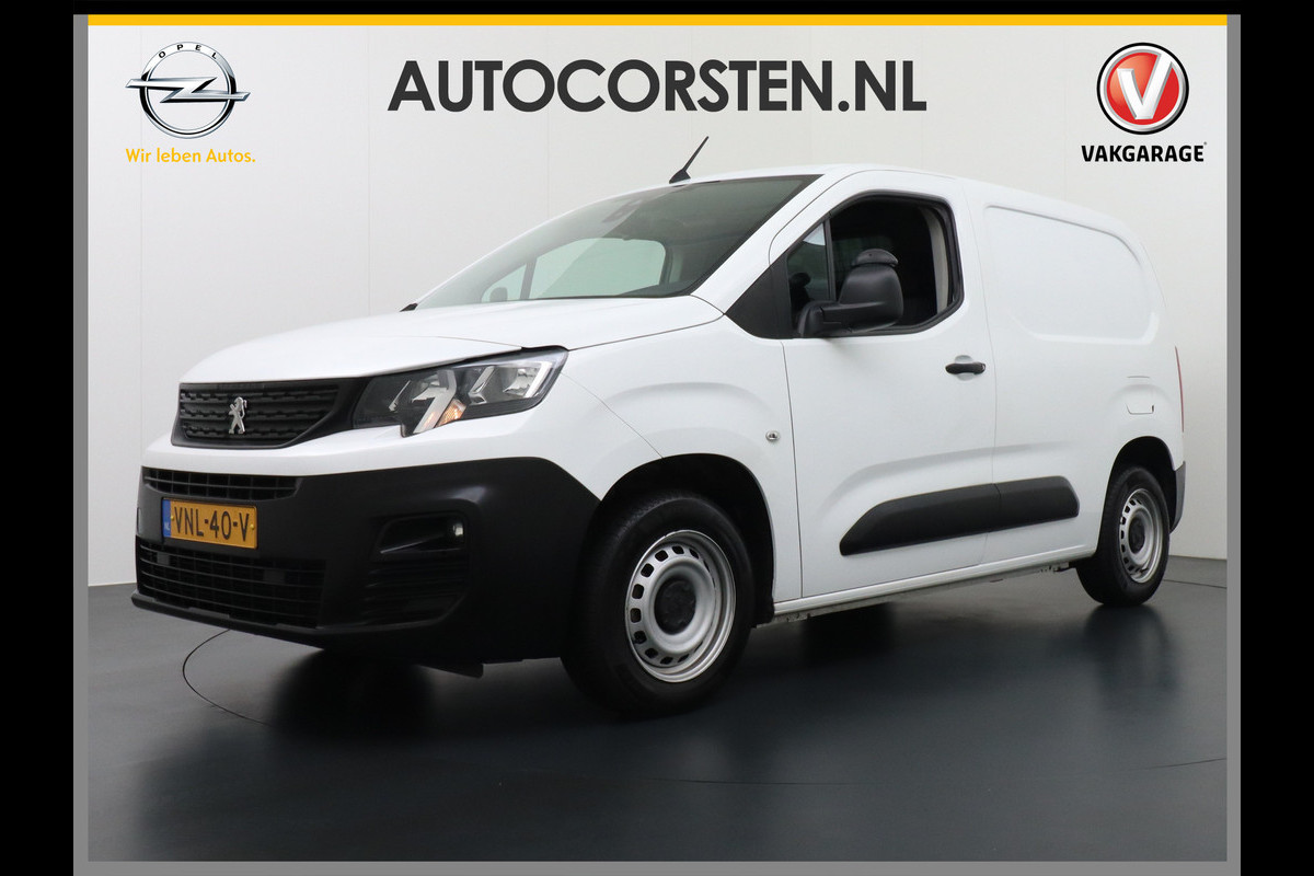 Peugeot Partner HDi 102pk Navi Android Apple Carplay Airco Cruise Control Pdc DAB Bluetooth Carkit 1.5 BlueHDI 102PK Premium Schuifdeur Achterdeuren met ruit Connected Electr.ramen en Spiegels CV-Afstandbediend Euro 6 Orig.NLse auto 1500 kg trekvermogen !