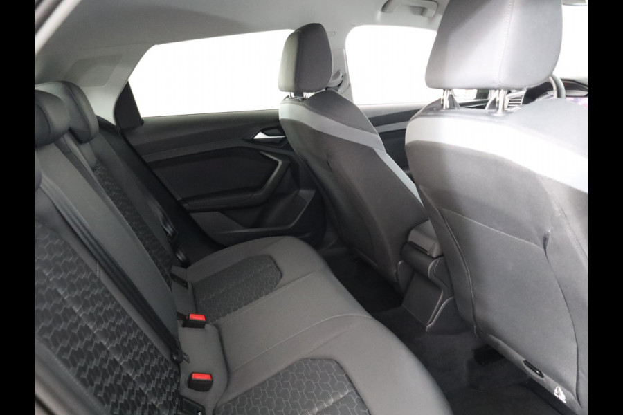 Audi A1 Sportback Allstreet 25 TFSI Advanced Edition 95pk| Navigatie via App | Sportstoelen | Led verlichting