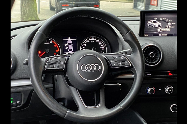 Audi A3 Limousine 1.0 TFSI Design - Airco I Sport velgen I PDC I Comfort pakket I Dealer onderhouden