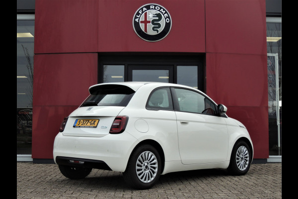 Fiat 500 Action 24 kWh | Radio Plus Pack | Touchscreen Navi | CarPlay | Android