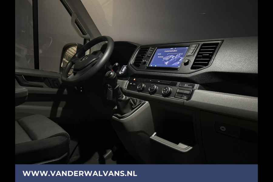 Volkswagen Crafter 2.0 TDI 141pk L3H3 L2H2 Euro6 Airco | Camera | Apple Carplay | Android Auto Chauffeursstoel, Cruisecontrol