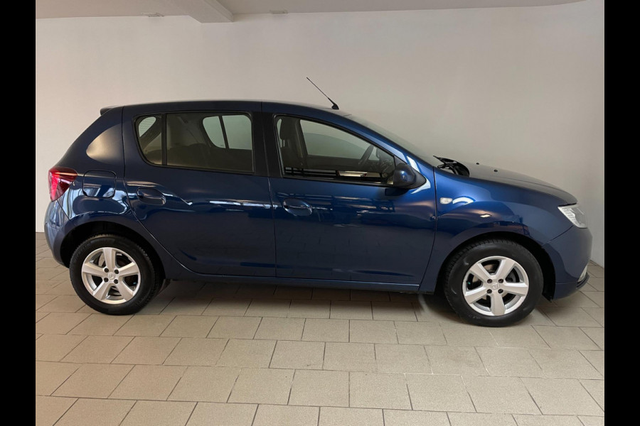 Dacia Sandero 0.9 TCe Bi-Fuel Laureate LPG G3 AIRCO NAVI BLUETOOTH 5DRS VELGEN ELEK RAMEN CENT VERG ZEER NETTE AUTO