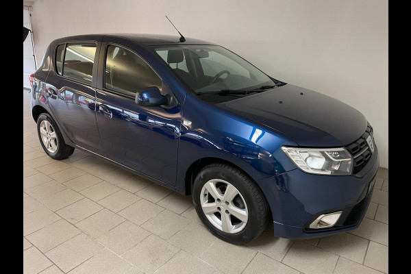 Dacia Sandero 0.9 TCe Bi-Fuel Laureate LPG G3 AIRCO NAVI BLUETOOTH 5DRS VELGEN ELEK RAMEN CENT VERG ZEER NETTE AUTO