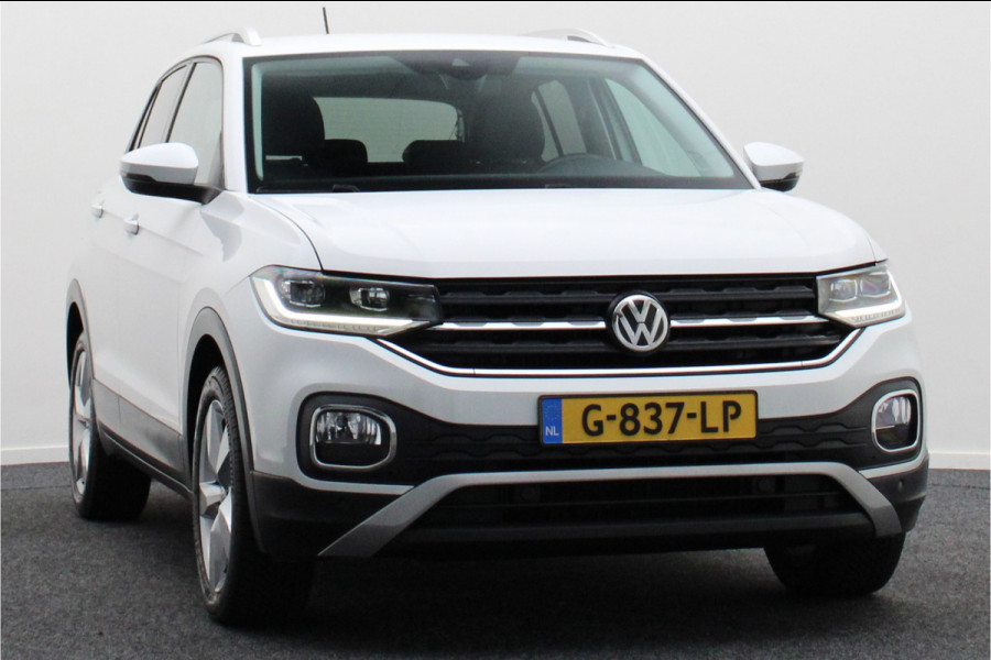 Volkswagen T-Cross 1.0 TSI Style Virtual Cockpit, Camera, ACC, Apple Carplay, DAB, PDC, Trekhaak, 17''