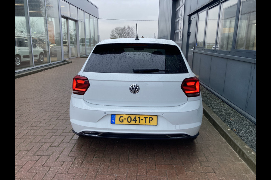 Volkswagen Polo 1.0 TSi Highline R-Line 5-drs. VIRTUAL/RIJMODI/CLIMA/NAVI/CARPLAY/PDC/17INCH