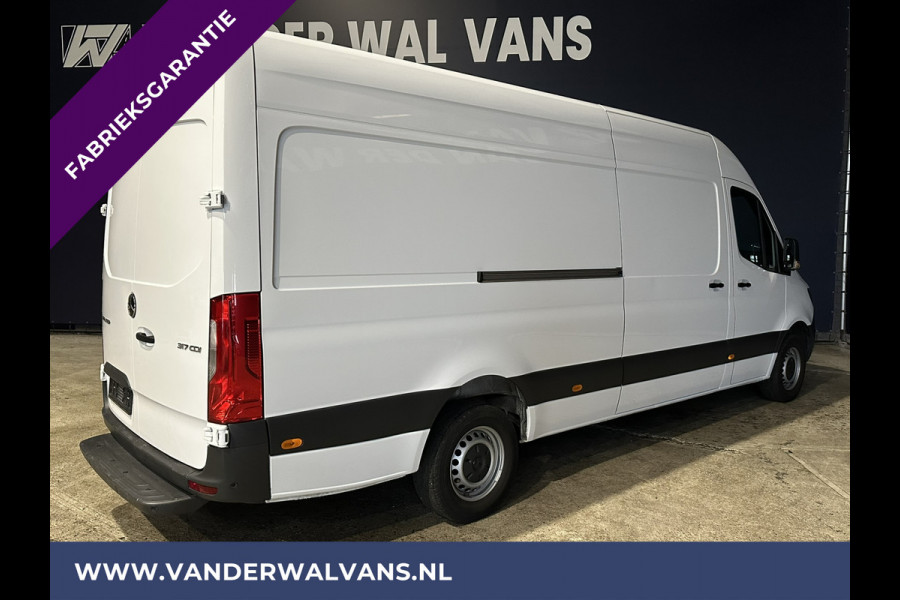 Mercedes-Benz Sprinter 317 CDI 170pk L3H2 Fabrieksgarantie Euro6 Airco | Camera | Apple Carplay | Cruisecontrol Android Auto, Chauffeursstoel, Parkeersensoren, Bijrijdersbank, Stoelverwarming, MBUX