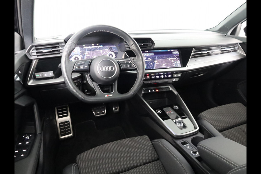 Audi A3 Sportback 35 TFSI S edition 150 pk S-tronic | Verlengde garantie | Navigatie | Parkeersensoren achter | Adaptieve cruise control | S-Line |