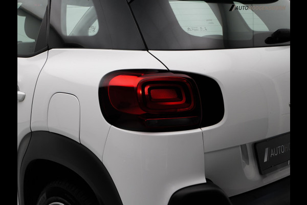 Citroën C3 Aircross 1.2 PureTech S&S Shine 110pk (APPLE CARPLAY,AUTOMAAT,PARKEERSENSOREN,LED VERLICHTING,CRUISE,TOPCONDITIE)