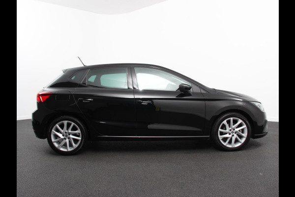 Seat Ibiza 1.0 EcoTSI 110pk DSG FR | Navigatie | Apple Carplay/Android Auto | Climate Control | Digitale Cockpit | Dab | Camera | Adaptive Cruise Control | Digitale Cockpit