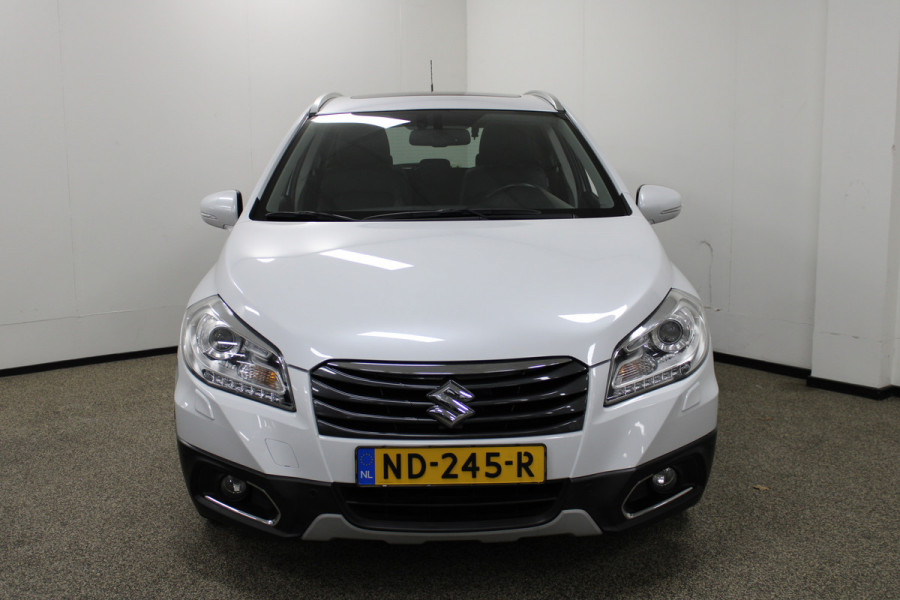 Suzuki S-Cross 1.6 High Executive Pano|Navi|Leer|Stoelverw.|Camera