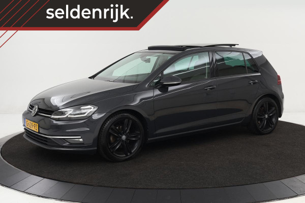 Volkswagen Golf 1.0 TSI Comfortline | Panoramadak | Stoelverwarming | Adaptive cruise | Full LED | Massage | Carplay | Navigatie | Climate control