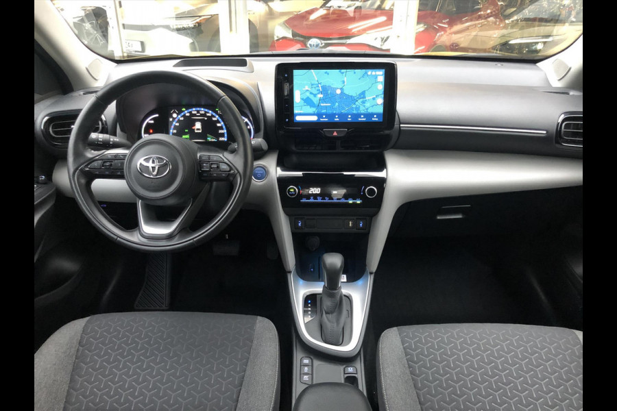 Toyota Yaris Cross 1.5 Hybrid Executive | Head up display, Elektrische achterklep, Dodehoekherkenning, Parkeersensoren, 18 inch