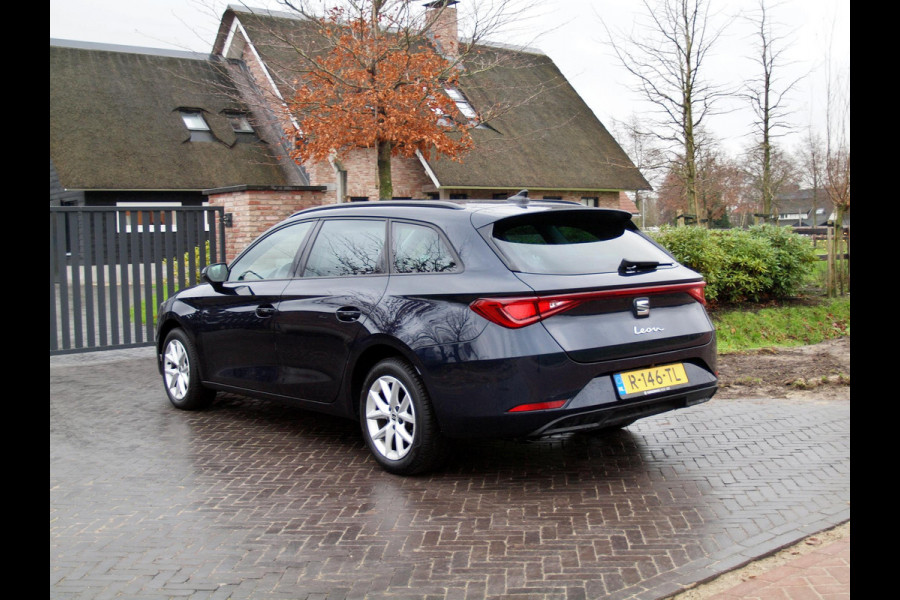 Seat Leon Sportstourer 1.0 TSI Style Business Intense | Apple Carplay | Camera | Cruise Control | Navi |