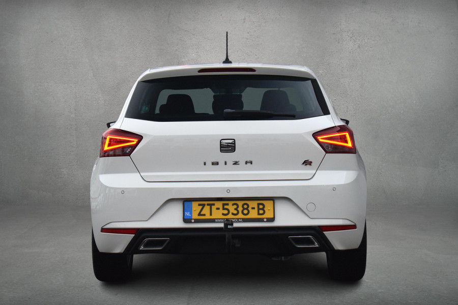 Seat Ibiza 1.0 TSI FR Business Intense | Automaat | Trekhaak | Leer/ Alcantara | CarPlay