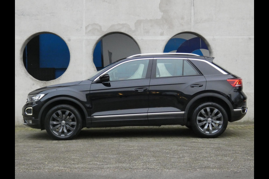 Volkswagen T-Roc 1.5 TSI Sport | NAVIGATIE | TREKHAAK |