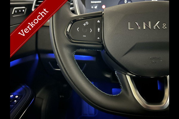 Lynk & Co 01 1.5 Plug-in Black Edition Sfeerver. Pano Trekh.