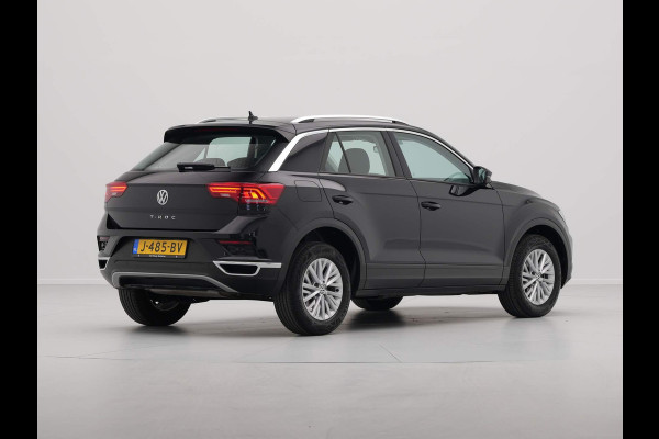 Volkswagen T-Roc 1.0 TSI 115pk Style Navigatie Pdc Airco Lm Velgen 270