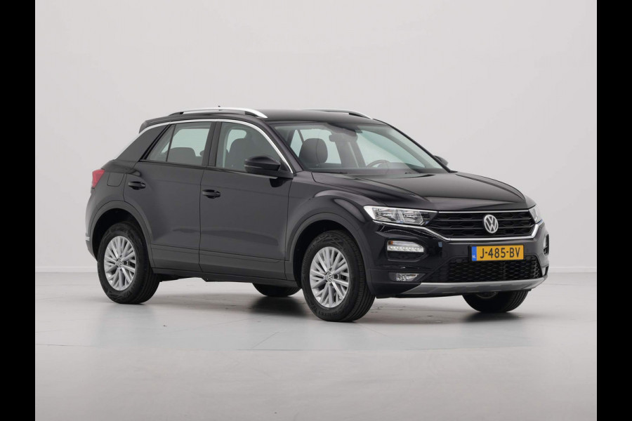 Volkswagen T-Roc 1.0 TSI 115pk Style Navigatie Pdc Airco Lm Velgen 270