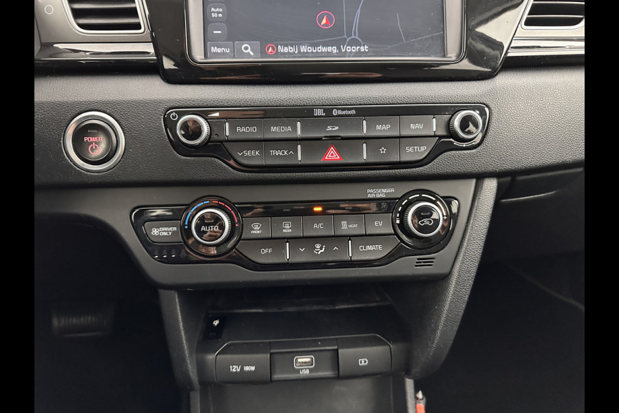 Kia e-Niro ExecutiveLine 64 kWh Aut. *FULL-LEATHER | JBL-AUDIO | FULL-LED | NAVI-FULLMAP | DAB | ADAPT.CRUISE | CAMERA | MEMORY-PACK | LANE-ASSIST | KEYLESS | DIGI-COCKPIT | SHIFT-PADDLES | COMFORT-SEATS | 17"ALU*