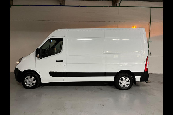 Renault Master SERVICEWAGEN T35 2.3 DCI 145PK EURO6 L2H2 VICTRON V230 BOTT INRICHTING AIRCO STANDKACHEL TREKHAAK RIJKLAARPRIJS!