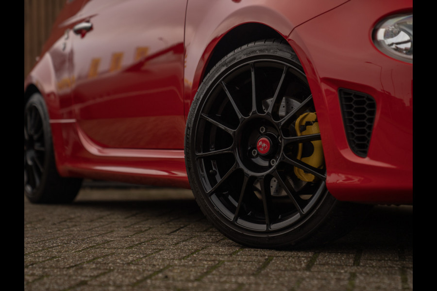 Abarth 595 C Turismo | Beats | 2e eigenaar | NL-auto | Navi