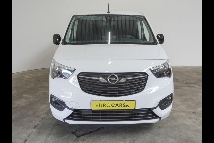 Opel Combo 1.5D L1H1 Edition Automaat | Navigatie | Apple Carplay/Android Auto | Airco | Bluetooth  | Parkeersensoren | Trekhaak | Dab | Cruise Control