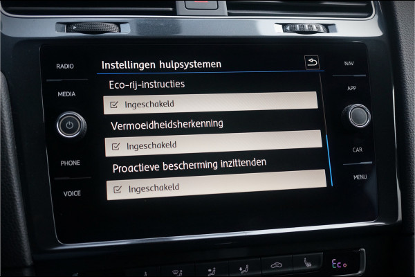 Volkswagen e-Golf E-DITION | Virtual | Camera | Keyless | Warmtepomp | NAP | Stoelverwarming | LED | BTW | Adaptive Cruise Control | LM. Velgen | Climate Control | Navigatie | PDC |